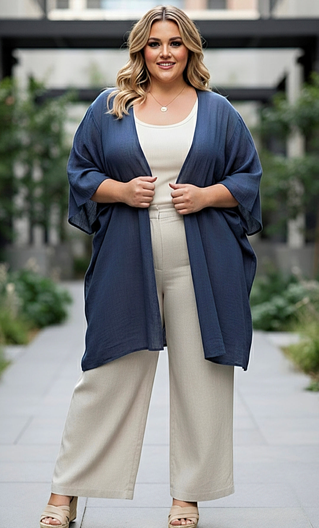 Mid-Sleeve Short Kimono Blue