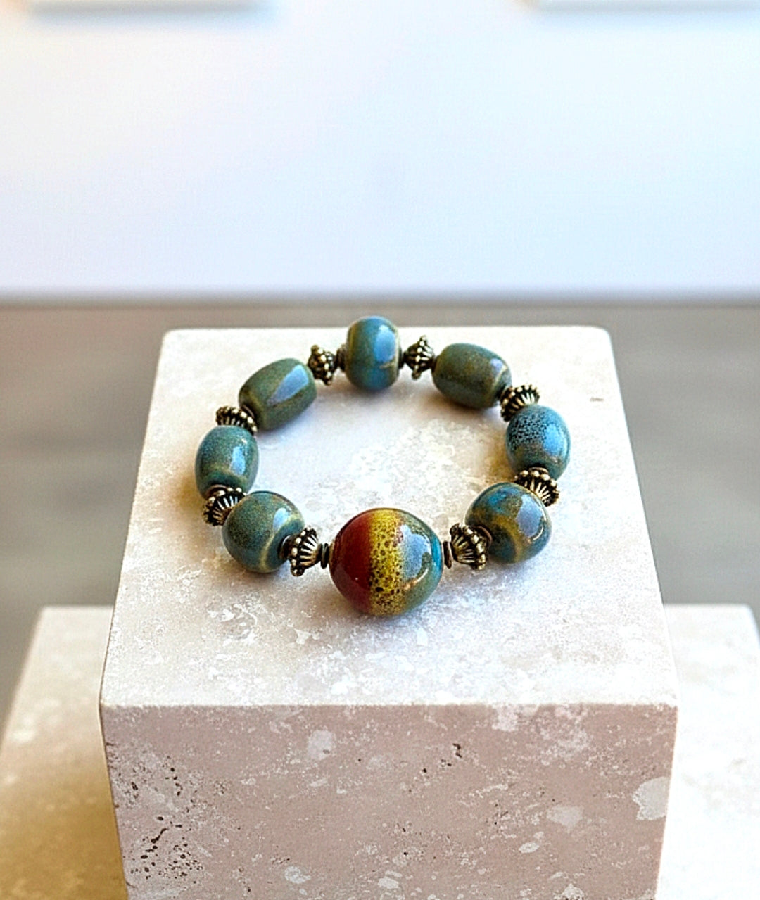 Chunky Blue Rondelles And Center Sphere Stretch Bracelet